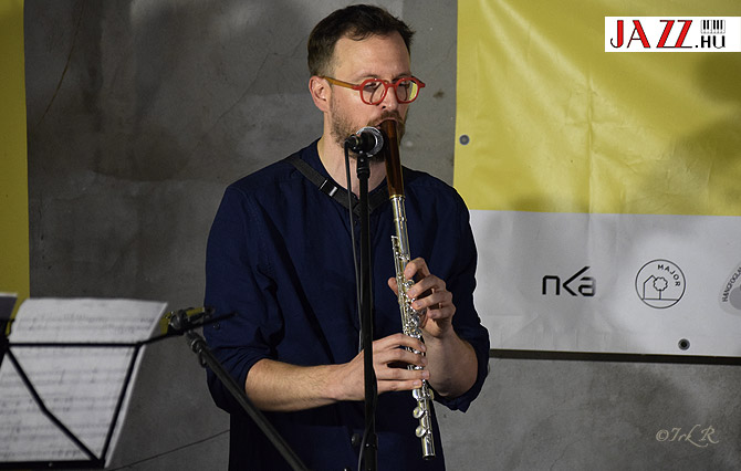 Kovász együttes