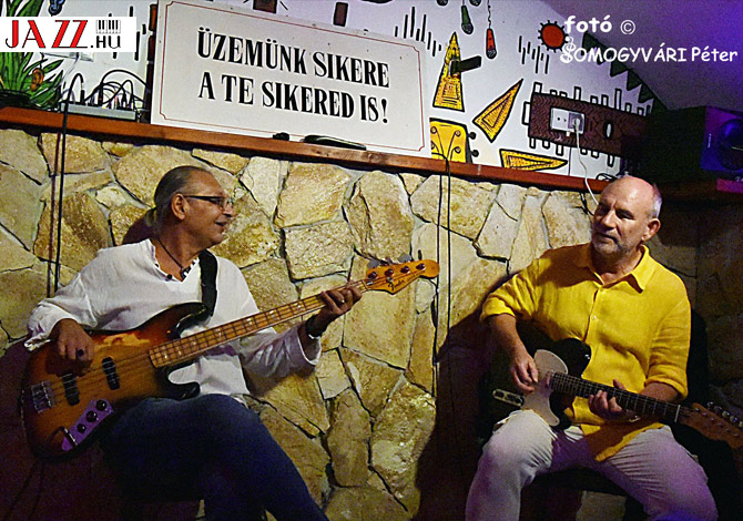 Füles -  Egri-Juhász-Fekete