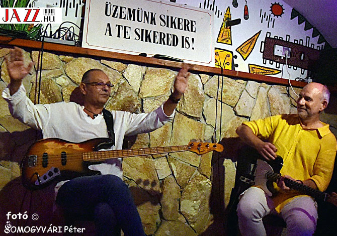 Füles -  Egri-Juhász-Fekete