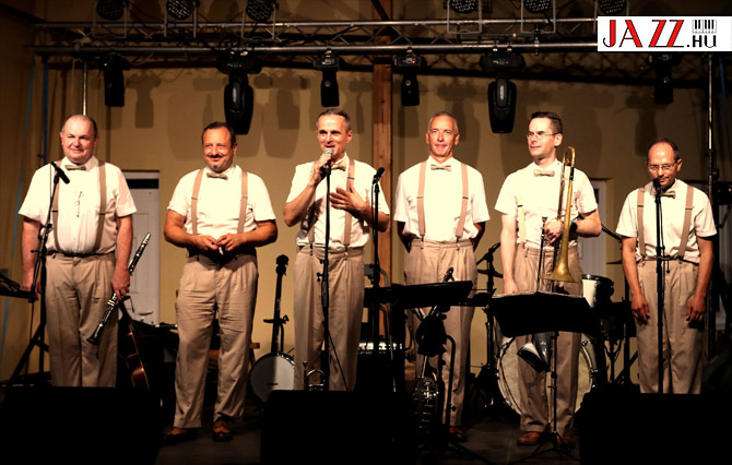 Hot Jazz Band