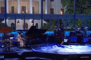 International Jazz Day at the White House - Aretha Franklin Performs &quot;A Song For You&quot;