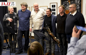 Sz&uuml;let&eacute;snapi von&oacute;s &uuml;nnep