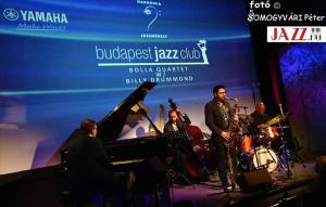 &Uacute;TK&Ouml;ZBEN