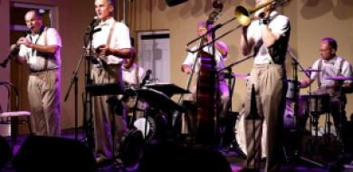 Nosztalgia, rétes, Hot Jazz Band